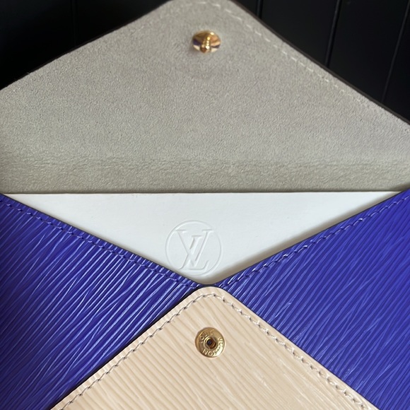 Rare Authentic Louis Vuitton Epi Envelope Clutch - Picture 4 of 6